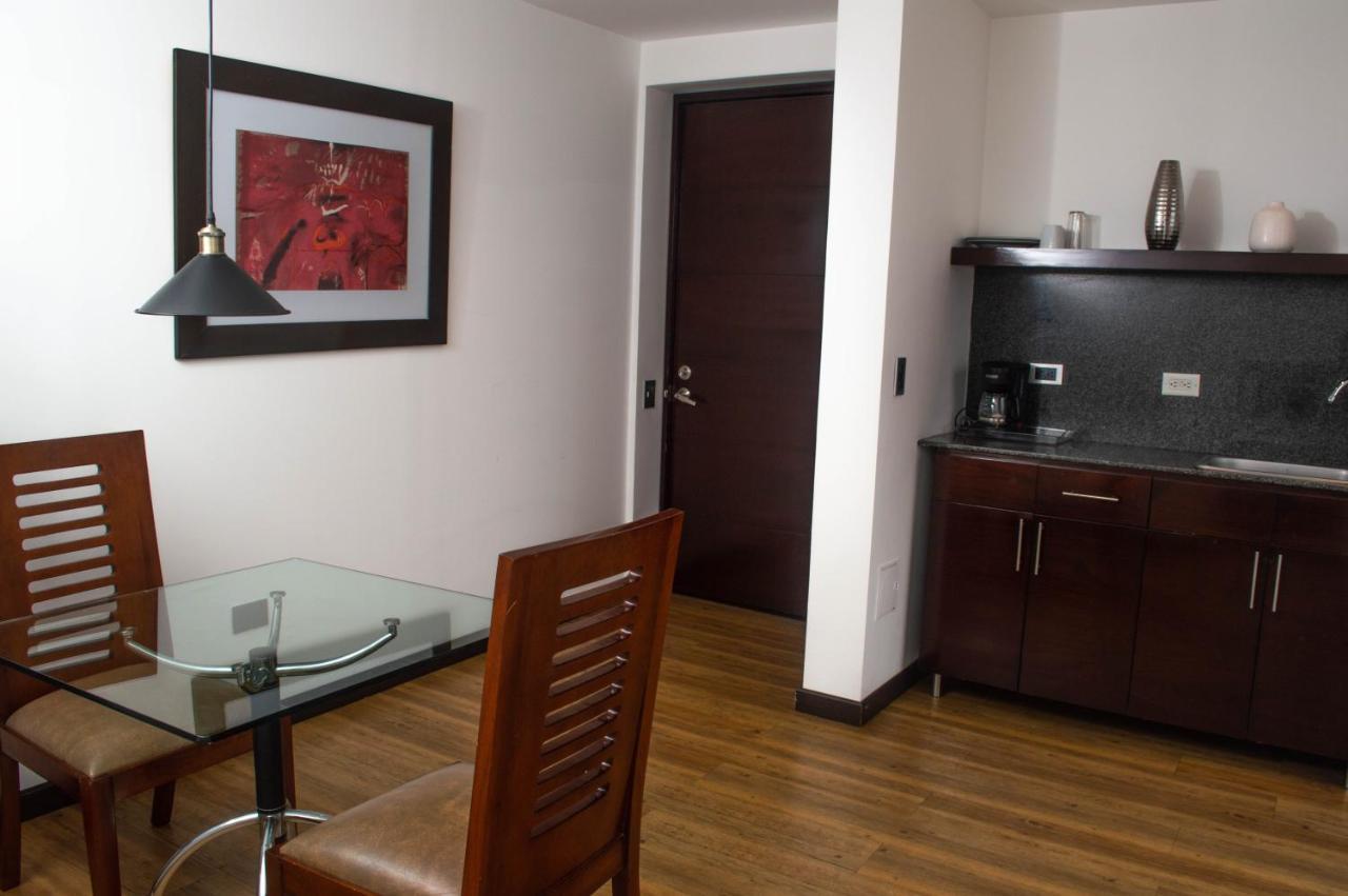 Suites Casa 95 โบโกตา ภายนอก รูปภาพ